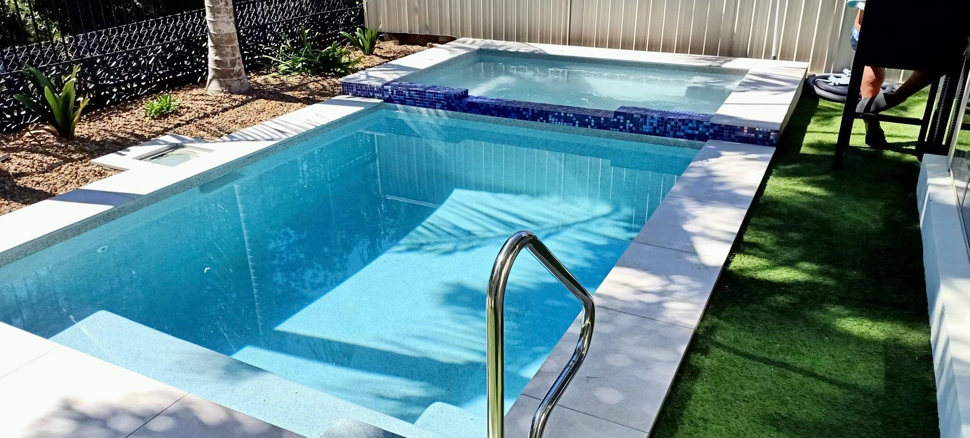 how to maintain your pool during winter 